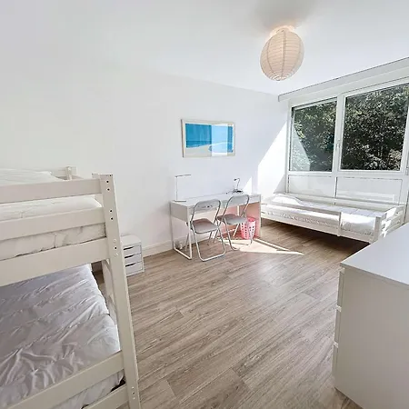 Renove Avec Tennis Prive, Parking Et Vue Apartment