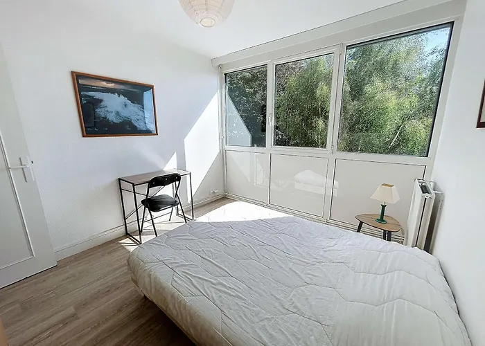 Renove Avec Tennis Prive, Parking Et Vue - Fr-1-361-162 Lejlighed