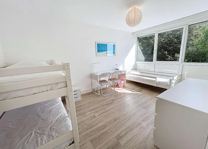 Renove Avec Tennis Prive, Parking Et Vue - Fr-1-361-162 Lejlighed